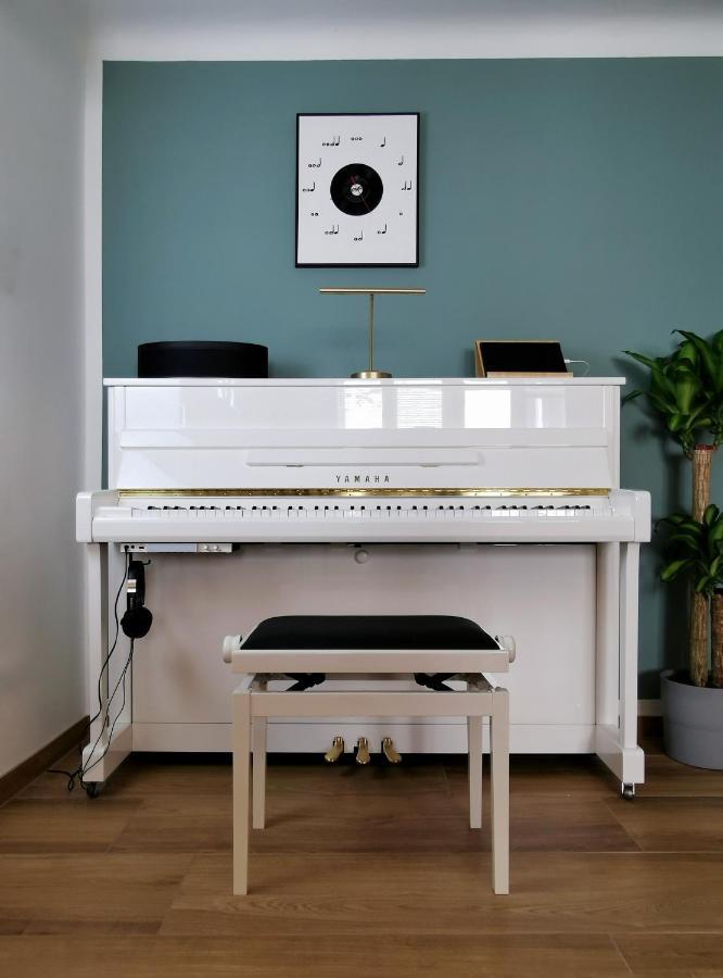 Neues City Center Piano Appartement Mit Netflix Klagenfurt am Woerthersee Exterior photo
